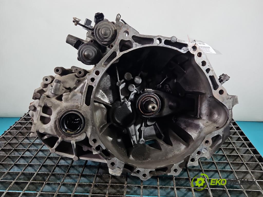 Toyota Auris I 2006-2013 1.4 D4D 90 HP automatic 66 kW 1364 cm3 3- prevodovka stupeň,rýchlosť automat
