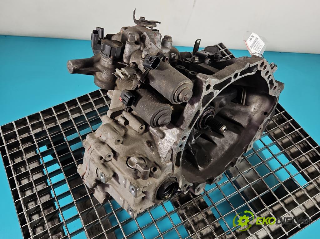 Toyota Auris I 2006-2013 1.4 D4D 90 hp automatic 66 kW 1364 cm3 3- převodovka stupňová automat 