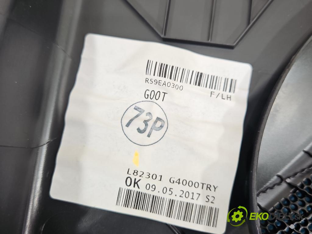 Hyundai I30 III 2016- 1.6 crdi 110 HP manual 81 kW 1582 cm3 5- Čalounictví: dvere predné ľavé 82301-G4000