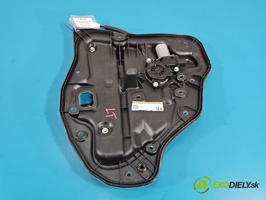 Mazda CX-3 2014-2021 1.5 105 hp manual 77 kW 1499 cm3 5- mechanismus stahování zadní levý D09L7397X
