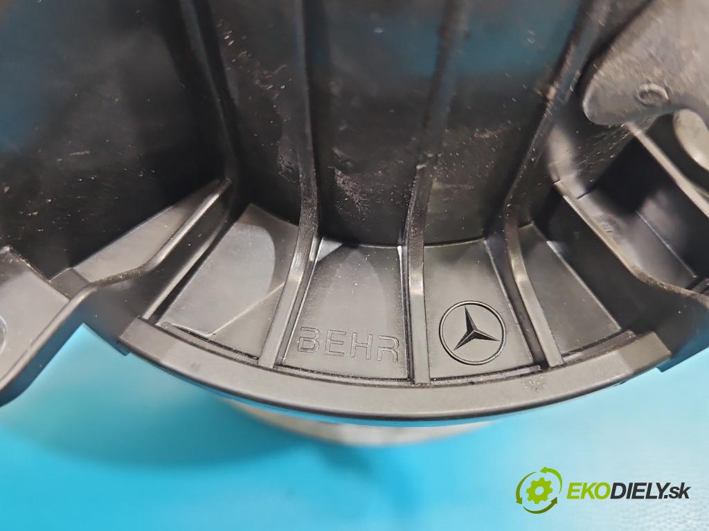 Mercedes Vito W447 2014- 1.6 cdi 114 HP manual 84 kW 1598 cm3 5- ventilátor vzduchu