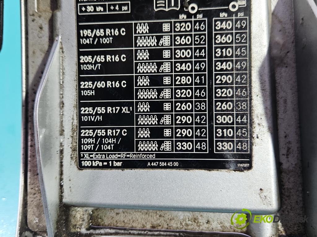 Mercedes Vito W447 2014- 1.6 cdi 114 hp manual 84 kW 1598 cm3 5- Klapka nalévání paliva A4477500003 (Klika dveří ostatní)