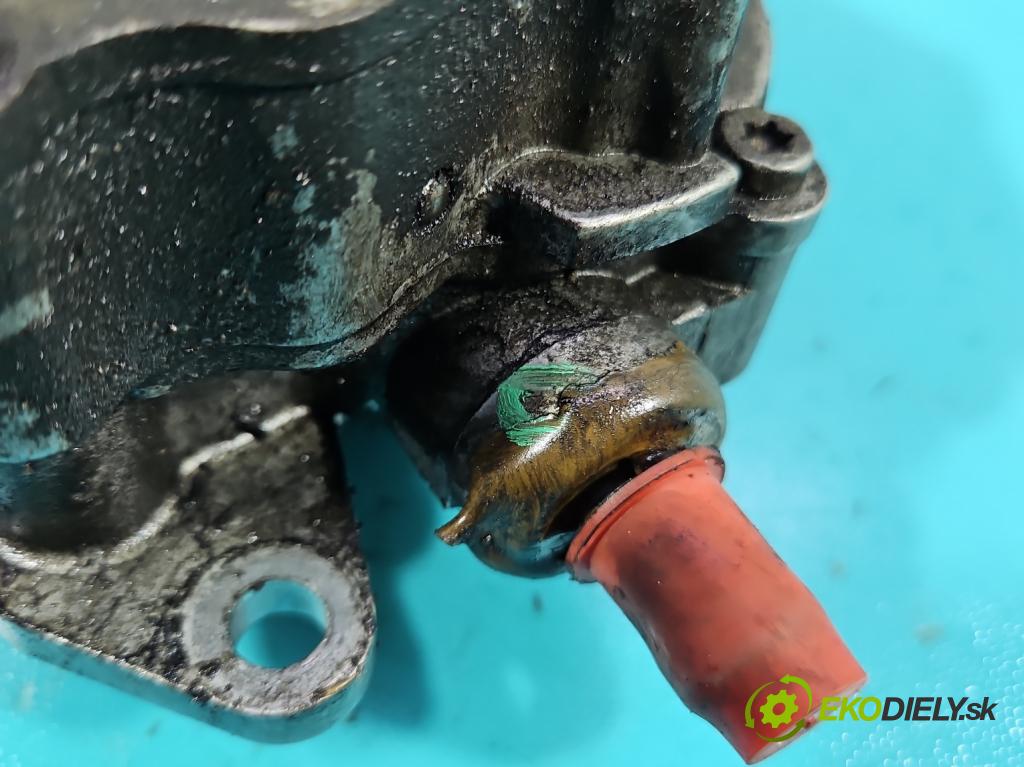 Audi A4 B5 1994-2001 1.9 tdi 116 hp manual 85 kW 1896 cm3 4- čerpadlo vákuum 038145209A