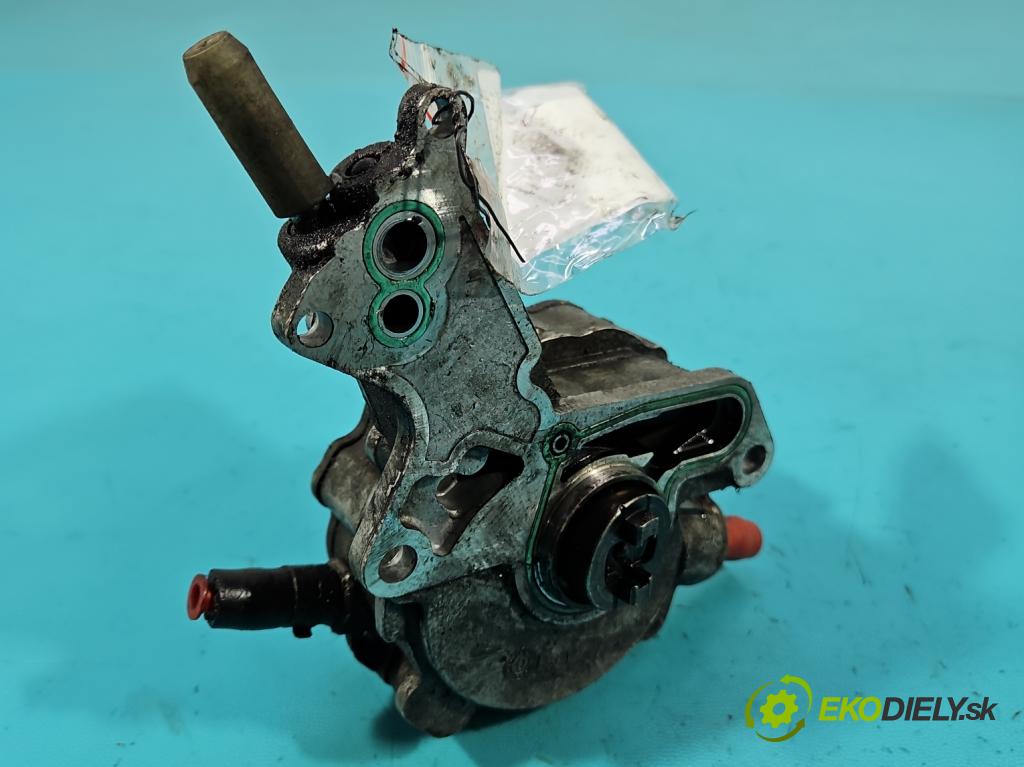 Audi A4 B5 1994-2001 1.9 tdi 116 hp manual 85 kW 1896 cm3 4- čerpadlo vákuum 038145209A