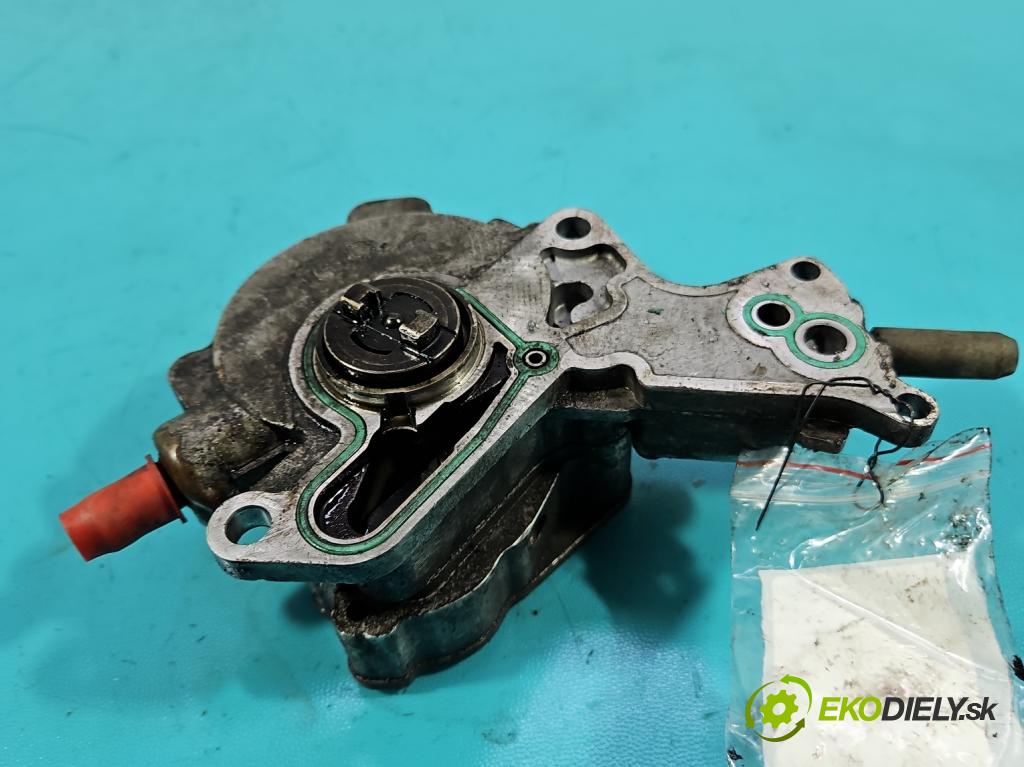 Audi A4 B5 1994-2001 1.9 tdi 116 hp manual 85 kW 1896 cm3 4- čerpadlo vákuum 038145209A