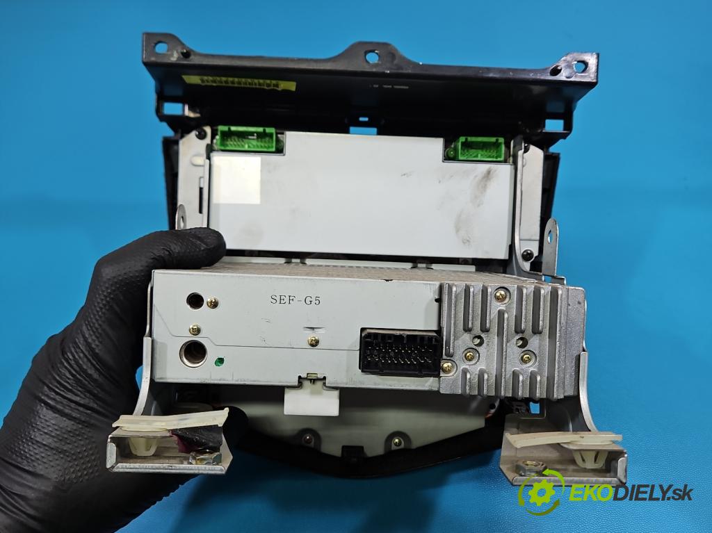 Honda Accord VII 2002-2008 2.2 i-CTDi 140 HP manual 103 kW 2204 cm3 5- Radio originál 39050-SEF-G510-M1