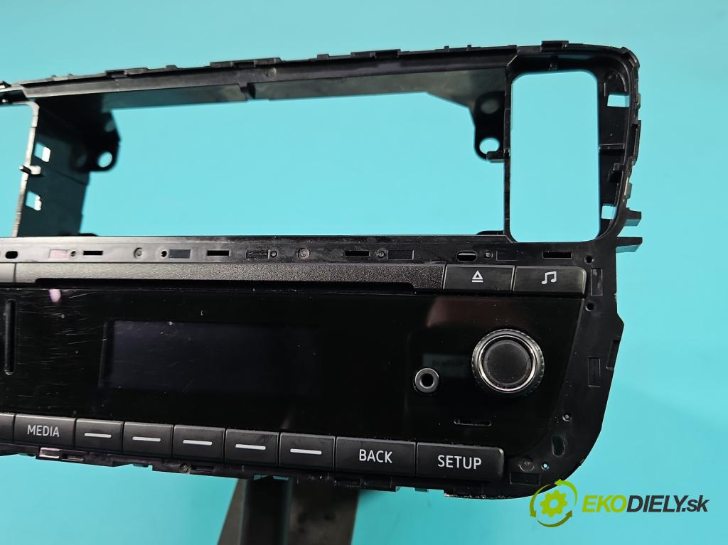 Skoda Citigo 2011-2019 1.0 MPI 75 HP manual 55 kW 999 cm3 5- Radio originál 1ST035867B