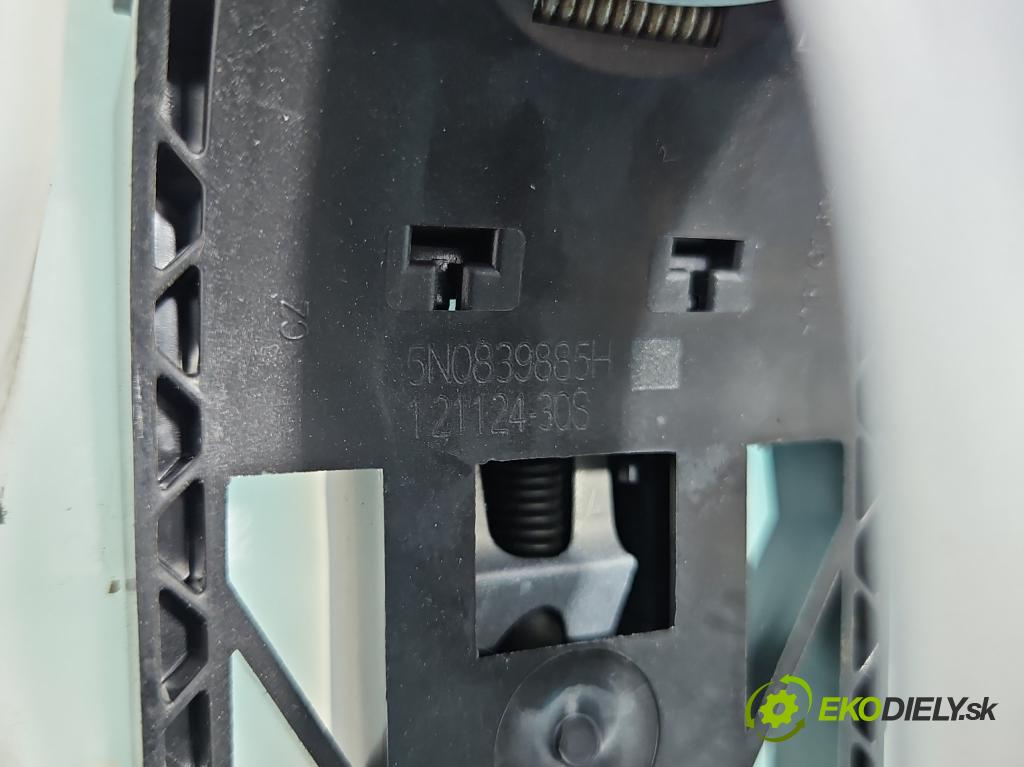 Skoda Fabia IV 2021- 1.0 TSI 116 HP manual 85 kW 999 cm3 5- rukoväť predné pravé mimo: 5N0839885H (Kľučka dverí ostatné)
