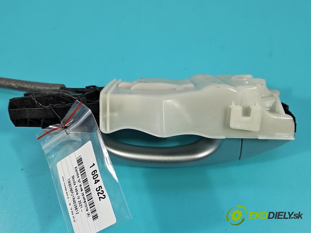 Skoda Fabia IV 2021- 1.0 TSI 116 HP manual 85 kW 999 cm3 5- rukoväť zadné ľavé mimo: 5N0839885H (Kľučka dverí ostatné)
