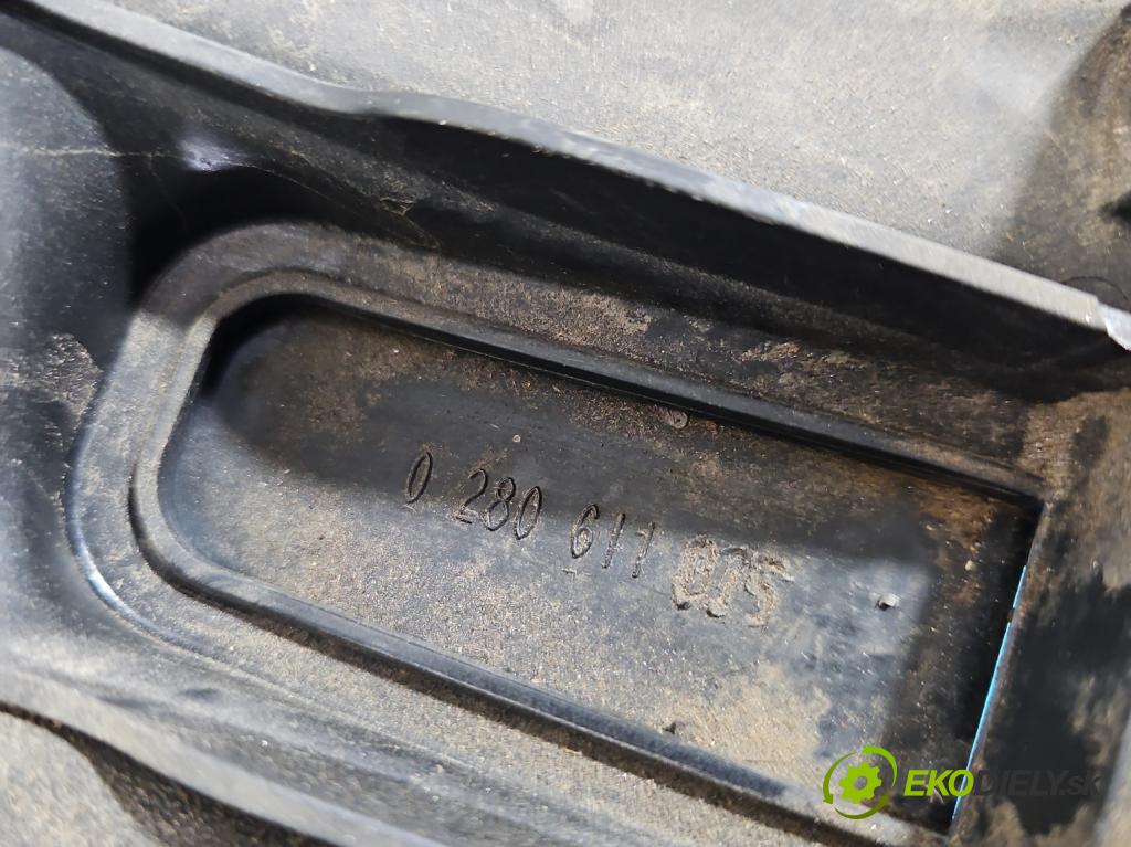 Fiat Punto Grande 1.4 T 120 HP manual 88 kW 1368 cm3 5- zvod nasávací 00552206520 (Sacie potrubie)