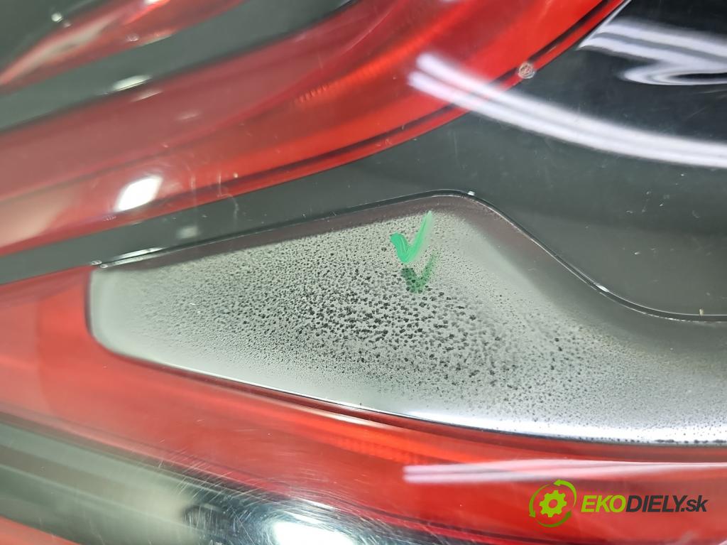 Renault Espace V 2014-2023 1.6 dci 160 hp automatic 118 kW 1598 cm3 5- světlo zadní levé blatník: 265558109R
