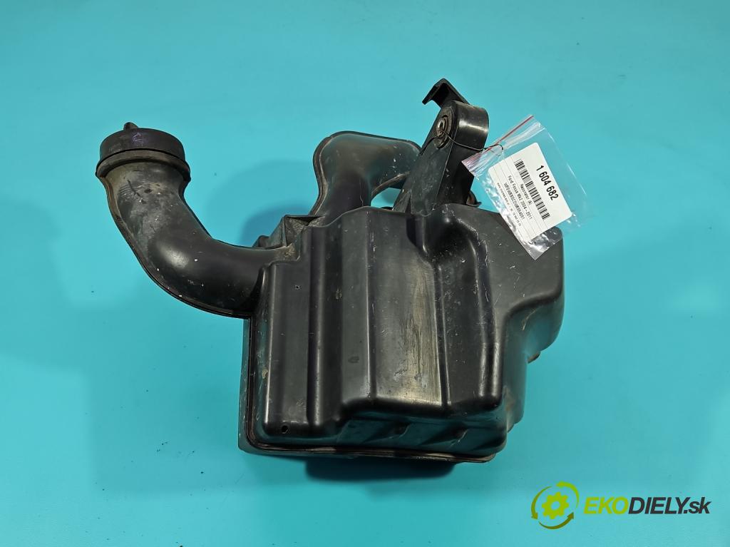 Ford Focus Mk2 2004-2011 1.6 16V 101 hp manual 74 kW 1596 cm3 5- Rezonátor: 4M51-9F763-BB