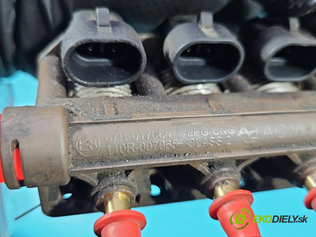 Ford Focus Mk2 2004-2011 1.6 16V 101 HP manual 74 kW 1596 cm3 5- vstrek LPG AC-W02