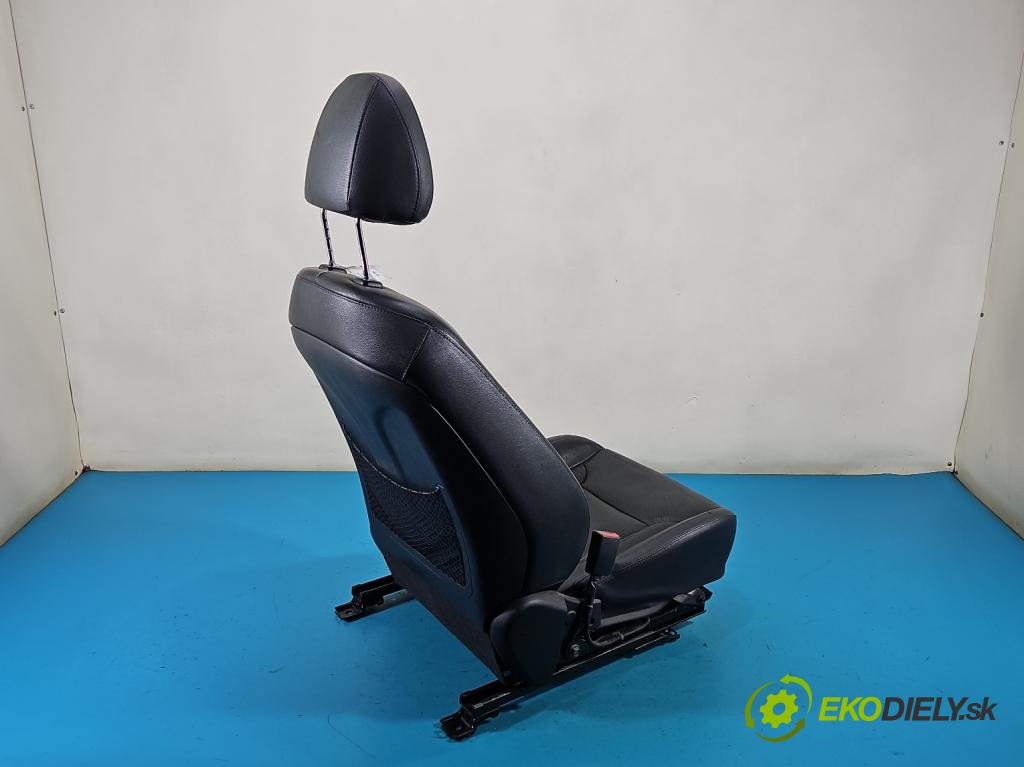 Hyundai I40 1.7 crdi 136 HP automatic 100 kW 1685 cm3 5- Sedačka ľavý  (Sedadlo)