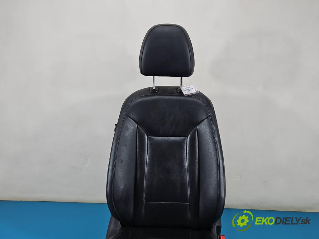 Hyundai I40 1.7 crdi 136 HP automatic 100 kW 1685 cm3 5- Sedačka pravý  (Sedadlo)