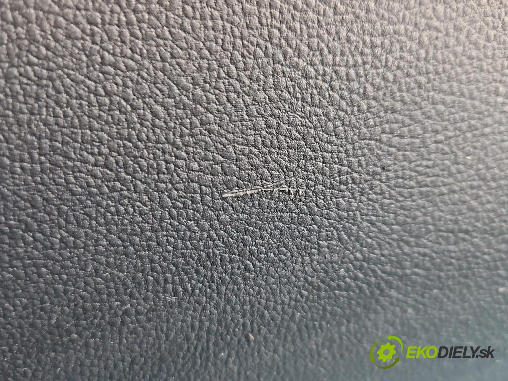 Skoda Citigo 2011-2019 1.0 MPI 75 hp manual 55 kW 999 cm3 5- kastlík