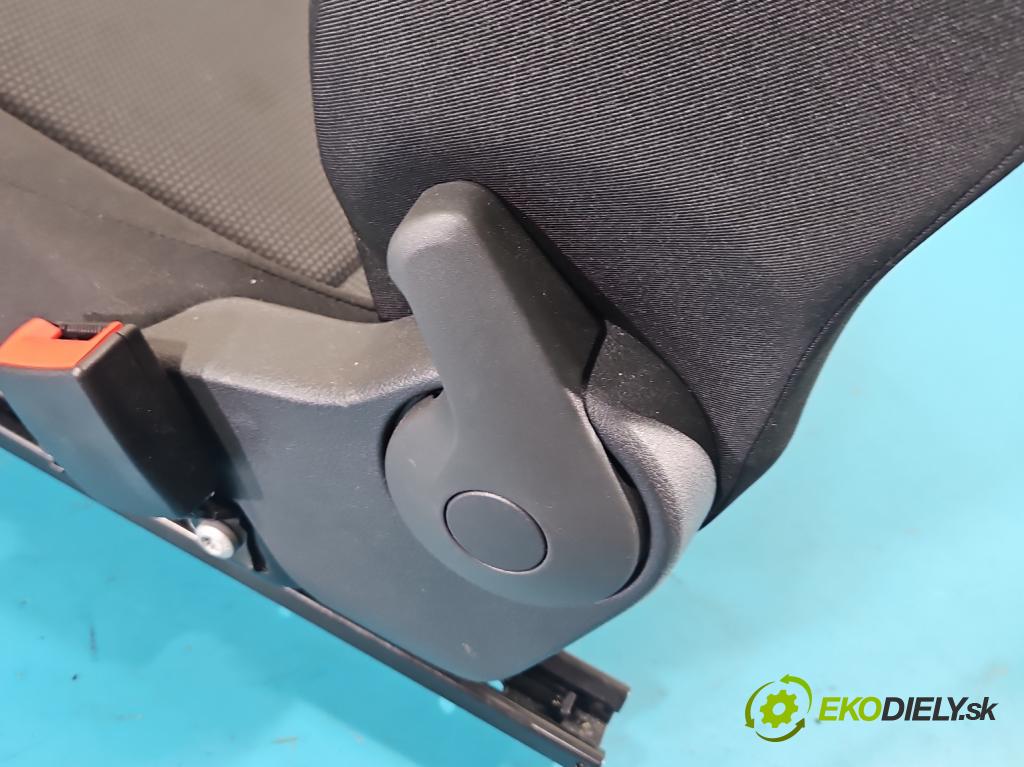 Skoda Citigo 2011-2019 1.0 MPI 75 HP manual 55 kW 999 cm3 5- Sedačka pravý  (Sedadlo)