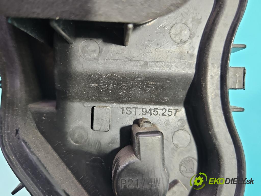Skoda Citigo 2011-2019 1.0 MPI 75 hp manual 55 kW 999 cm3 5- světlo zadní levé blatník: 1ST945257