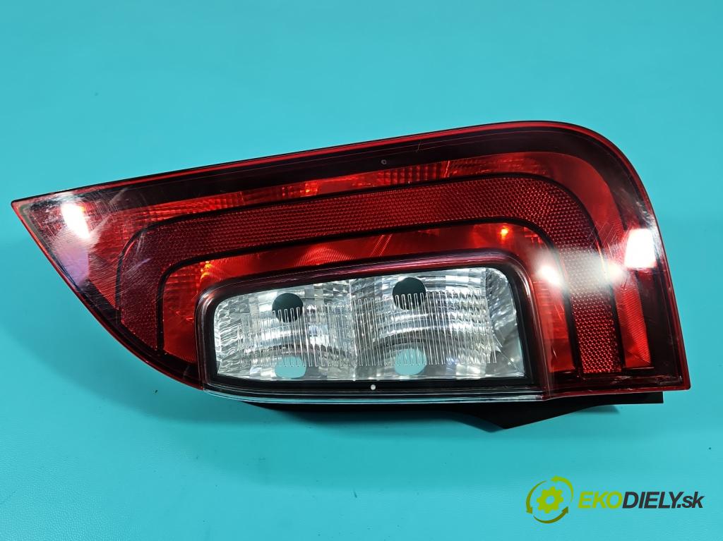 Skoda Citigo 2011-2019 1.0 MPI 75 HP manual 55 kW 999 cm3 5- svetlo / reflektor zadné pravé 1ST945096E (Kľučka dverí ostatné)