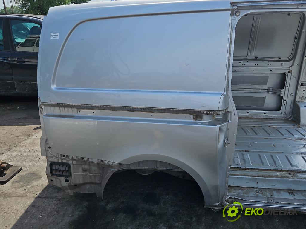 Mercedes Vito W447 2014- 1.6 cdi 114 HP manual 84 kW 1598 cm3 5- blatník zadné pravý 
