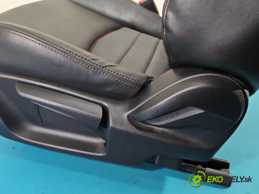 Mazda CX-3 2014-2021 1.5d 105 HP manual 77 kW 1499 cm3 5- Sedačka ľavý  (Sedadlo)