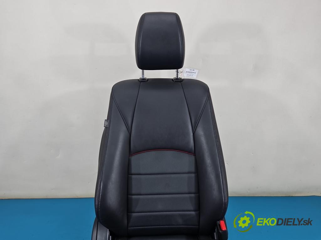 Mazda CX-3 2014-2021 1.5d 105 HP manual 77 kW 1499 cm3 5- Sedačka pravý  (Sedadlo)
