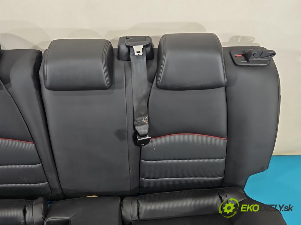 Mazda CX-3 2014-2021 1.5d 105 HP manual 77 kW 1499 cm3 5- Pohovka: zadné  (Sedadlo)