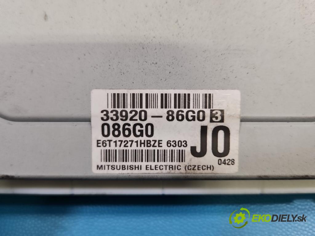 Suzuki Ignis 1.3 16V 93KM manual 68.6 kW 1328 cm3 5- řídící jednotka motoru 33920-86G0
