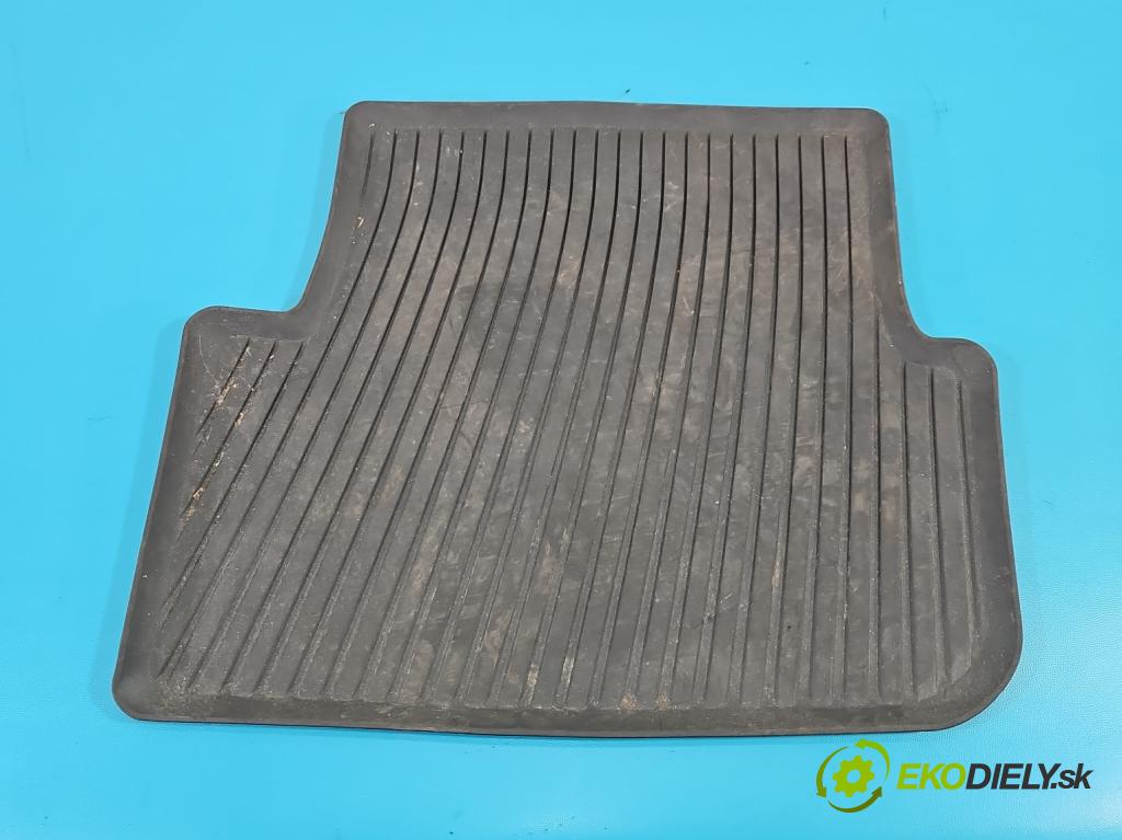 Skoda Fabia IV 2021- 1.0 TSI 116 hp manual 85 kW 999 cm3 5- Koberce: 6VB862436