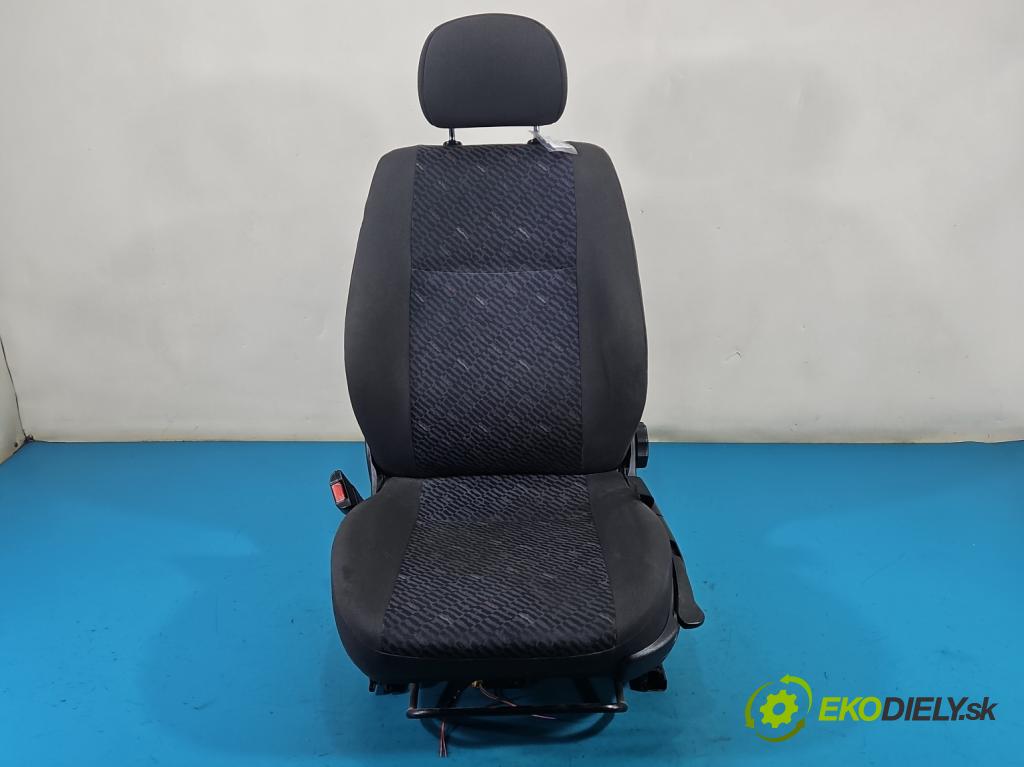 Opel Astra II 1998-2009 1.6 16V 101 hp manual 74 kW 1598 cm3 5- Sedadlo levý  (Sedadlo)
