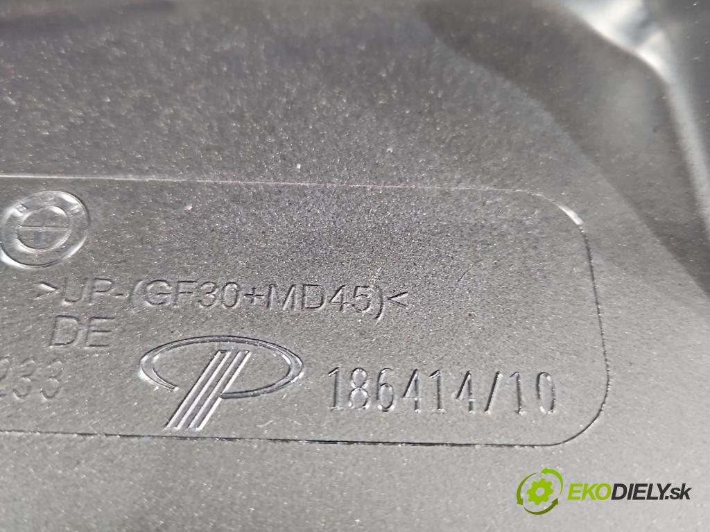 Bmw 6 F06 Gran Coupe 2011-2019 3.0 24V 320KM automatic 235 kW 2979 cm3 4- zadna kufor  (Kapota zadná (kufor))