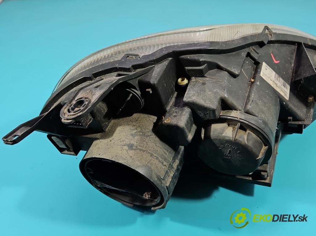 Citroen C8 2002-2014 2.0 hdi 120 HP manual 88 kW 1997 cm3 5- Reflektor: ľavý 1494316080 (Kľučka dverí ostatné)