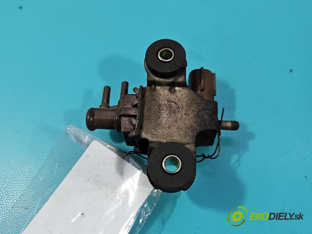 Toyota Corolla E12 2001-2009 2.0 D4D 90 HP manual 66 kW 1995 cm3 5- ventil podtlaku 25819-27020 (Ventil)