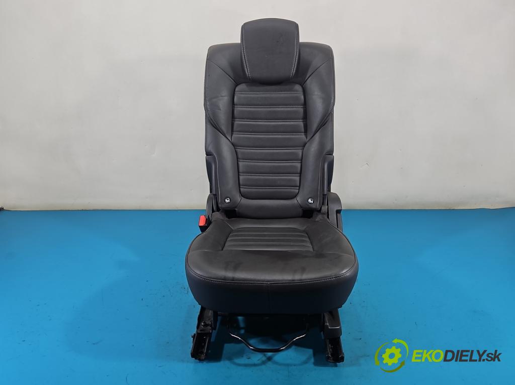 Renault Espace V 2014-2023 1.6 dci 160 HP automatic 118 kW 1598 cm3 5- Sedačka zadné ľavý II 