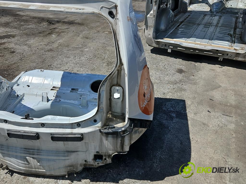 Skoda Citigo 2011-2019 1.0 MPI 75 HP manual 55 kW 999 cm3 5- blatník zadné pravý