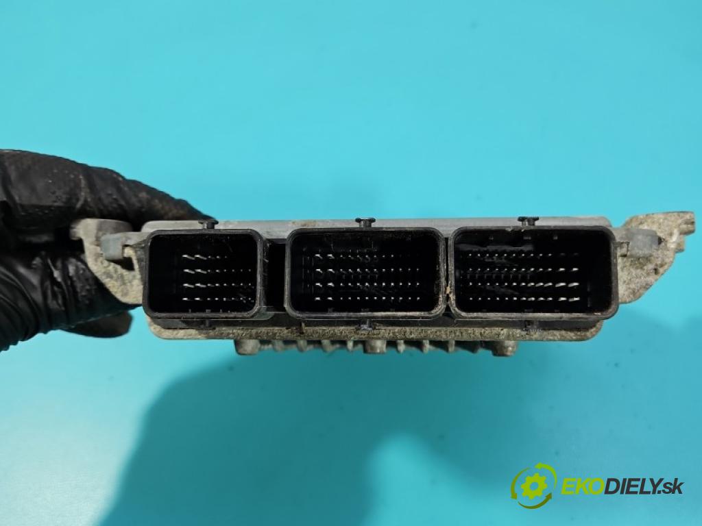 Citroen C8 2002-2014 2.0 hdi 120 hp manual 88 kW 1997 cm3 5- řídící jednotka motoru 5WS40615C-T