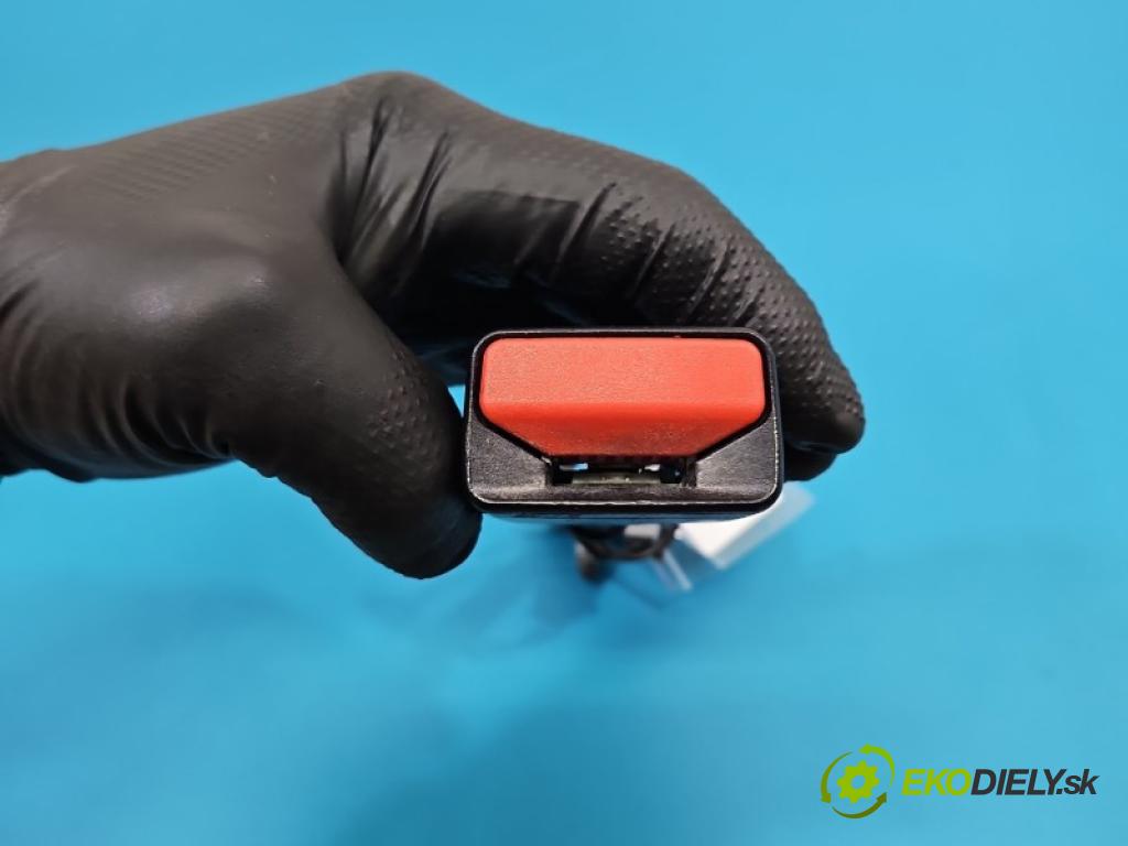 Renault Espace V 2014-2023 1.6 dci 160 hp automatic 118 kW 1598 cm3 5- stěna bezpečnost přední levý 878173738R