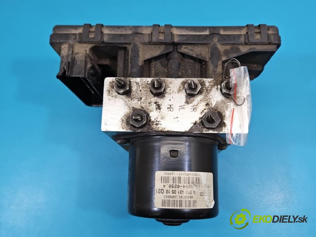 Mercedes C W203 2000-2007 2.0 kompressor 163 hp manual 120 kW 1998 cm3 3- čerpadlo abs A2035451632 (Pumpa ABS)
