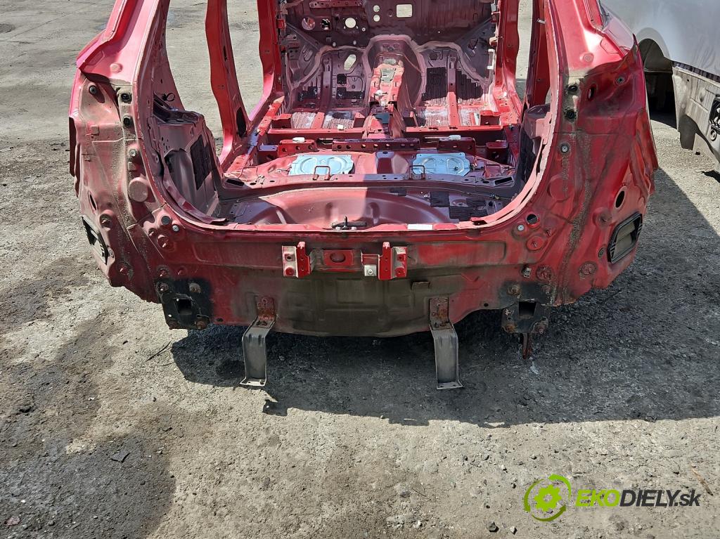 Mazda CX-3 2014-2021 1.5d 105 hp manual 77 kW 1499 cm3 5- stěna zadní 