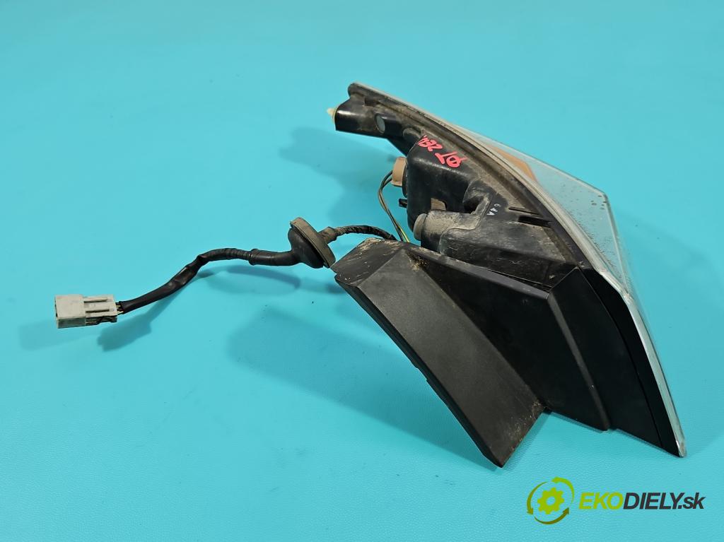 Honda Civic VIII 2006-2011 1.8 16V 140 HP manual 103 kW 1799 cm3 5- svetlo / reflektor zadné pravé 220-16721 (Kľučka dverí ostatné)