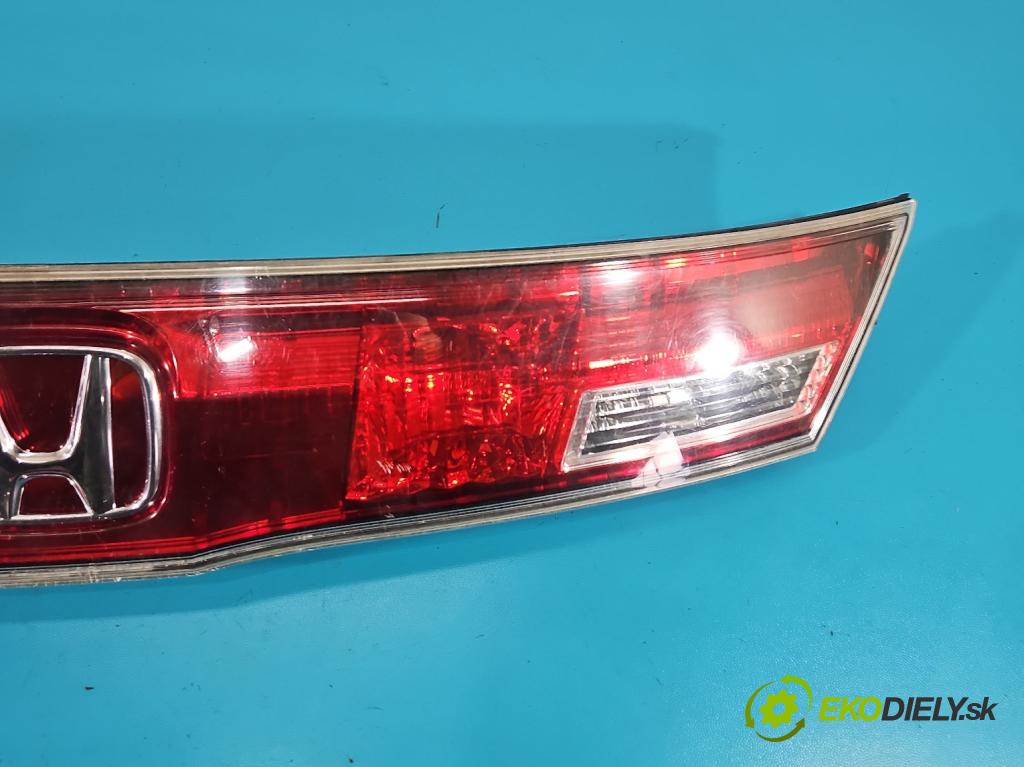 Honda Civic VIII 2006-2011 1.8 16V 140 HP manual 103 kW 1799 cm3 5- zaslepka: zadné 132-16721