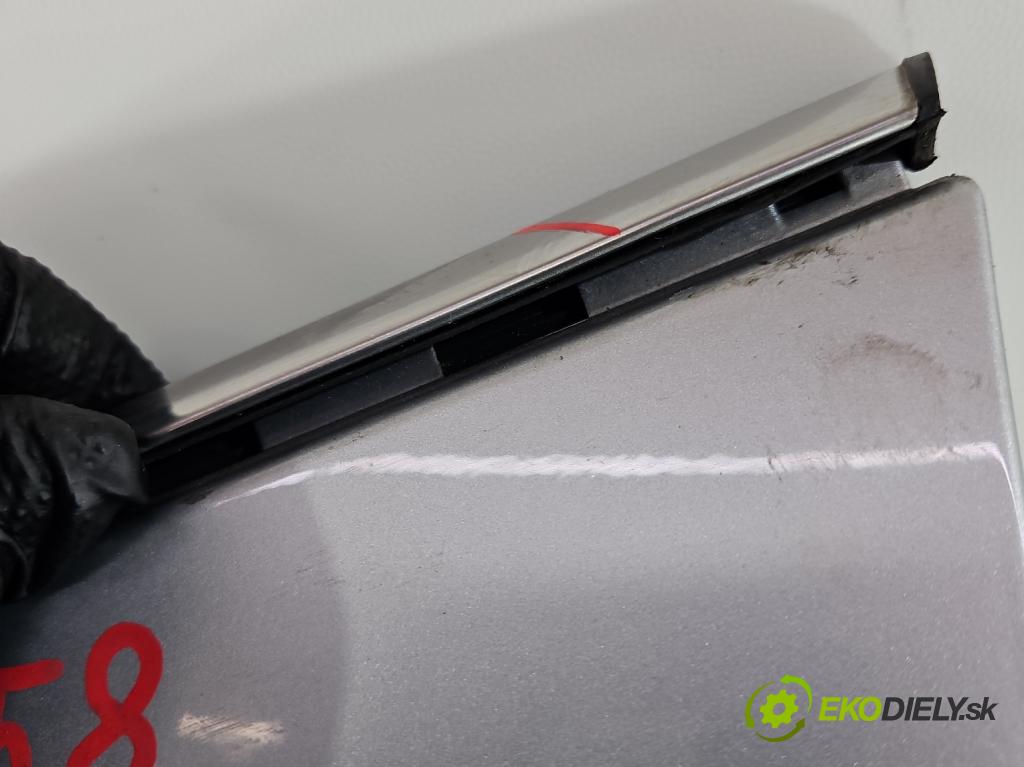 Citroen C4 Grand picasso I 2006-2013 1.6 T 156 HP automatic 115 kW 1598 cm3 5- blatník predné ľavý  (Blatník predný ľavý)