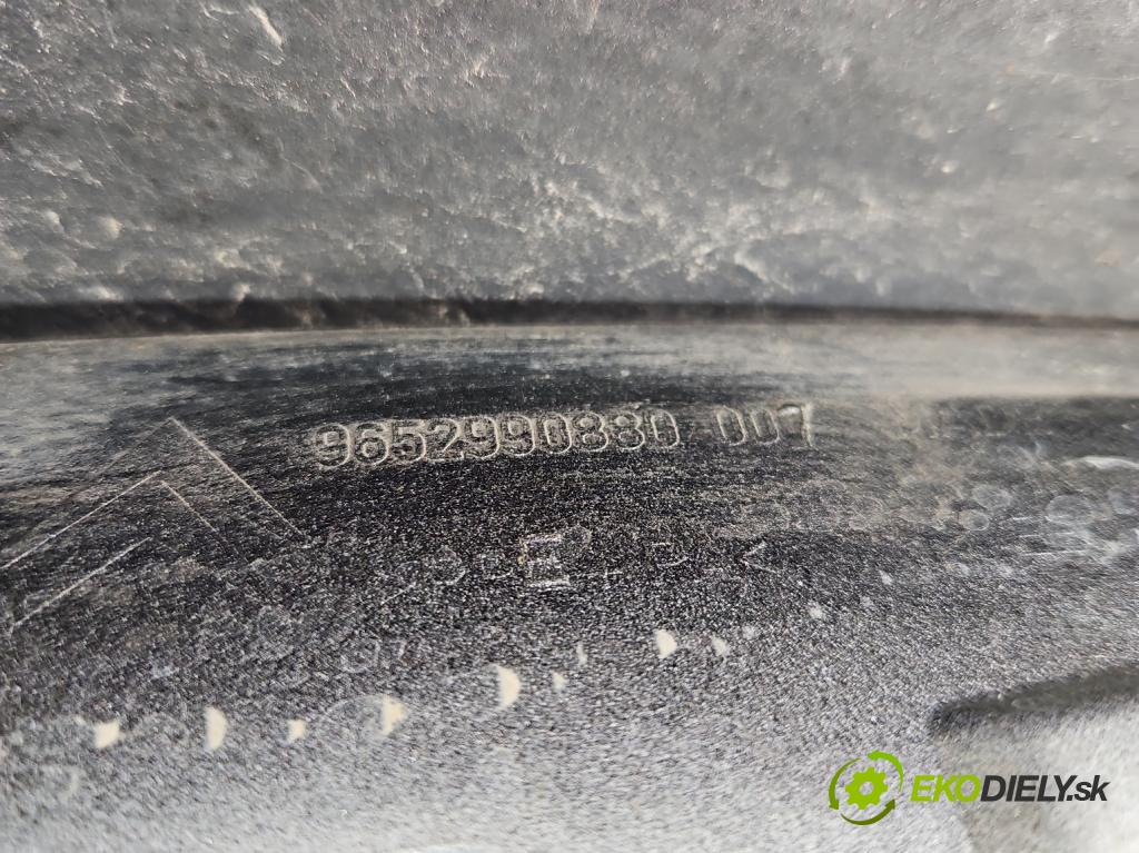 Citroen C4 Grand picasso I 2006-2013 1.6 T 156 HP automatic 115 kW 1598 cm3 5- blatník predné ľavý  (Blatník predný ľavý)