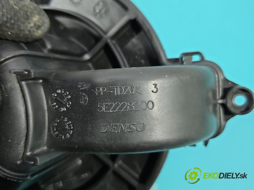 Citroen C4 Grand picasso I 2006-2013 1.6 T 156 HP automatic 115 kW 1598 cm3 5- ventilátor vzduchu 5E2228200