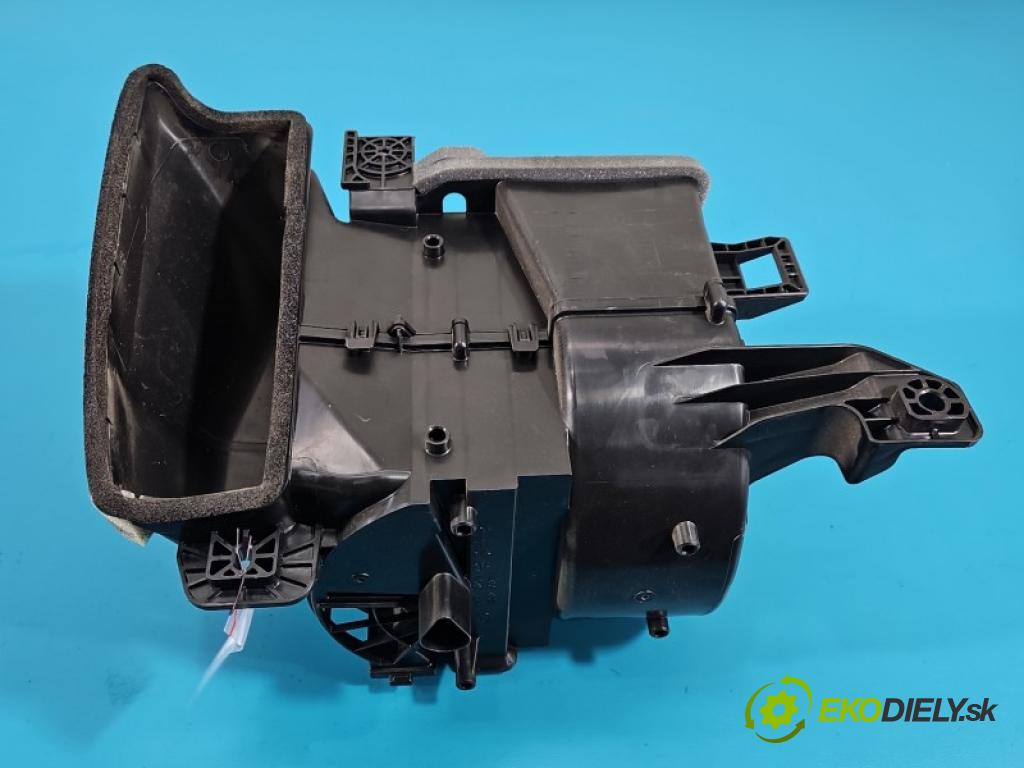 Mazda CX-3 2014-2021 1.5 105 HP manual 77 kW 1499 cm3 5- obal HB021DC2F