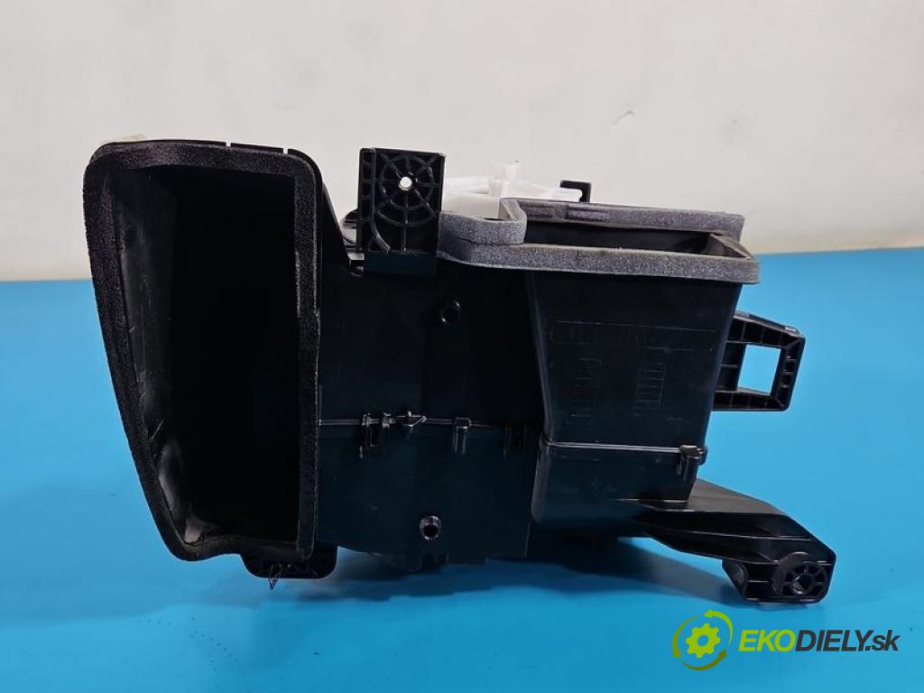 Mazda CX-3 2014-2021 1.5 105 HP manual 77 kW 1499 cm3 5- obal HB021DC2F