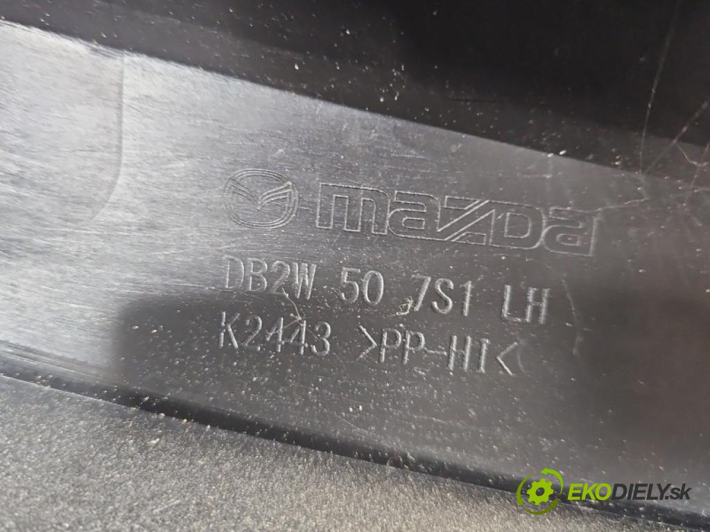 Mazda CX-3 2014-2021 1.5 105 hp manual 77 kW 1499 cm3 5- torpédo DB2W507R1 (Plast pod čelním sklem)