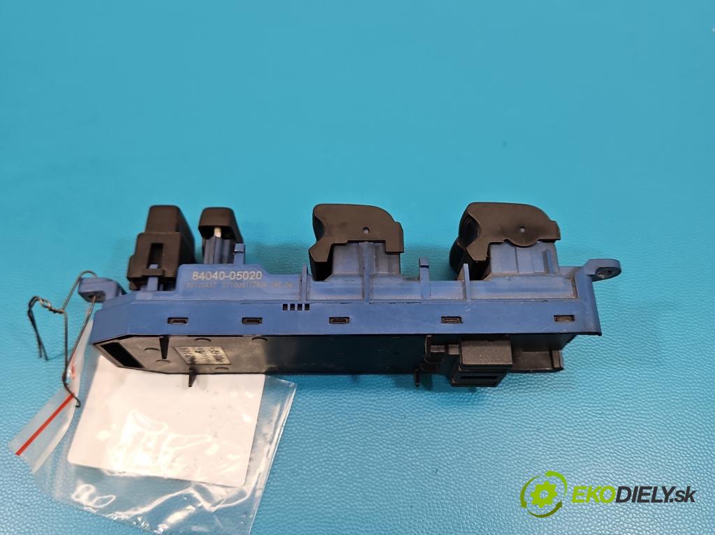 Toyota Verso 2009-2018 2.0 D4D 126 HP manual 93 kW 1998 cm3 5- prepínač okien spätných zrkadiel 84040-05020
