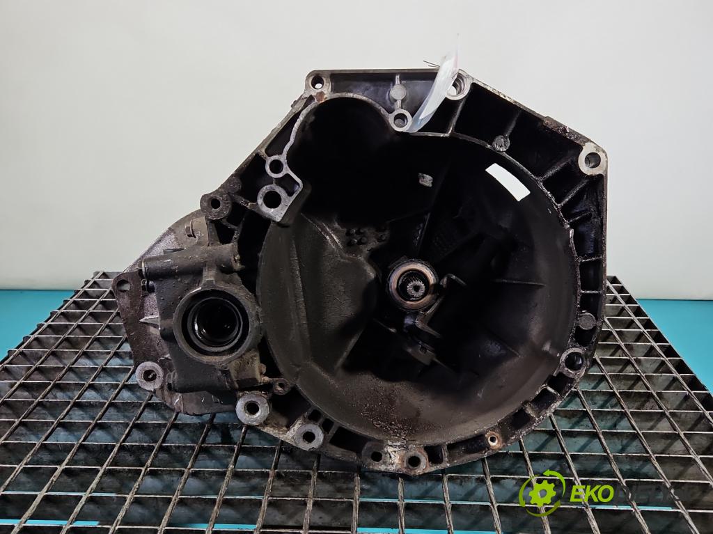 Fiat Panda II 2003-2012 1.1 8V 54 HP manual 40 kW 1108 cm3 5- prevodovka stupeň,rýchlosť manual