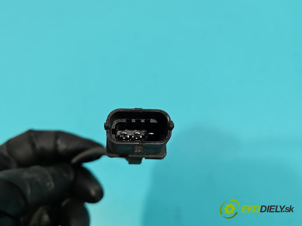 Opel Astra II 1998-2009 1.8 16V 116 hp manual 85 kW 1796 cm3 4- snímač pozice: hřídele vačkový 5WK96060 (Snímač polohy klikového hřídele)